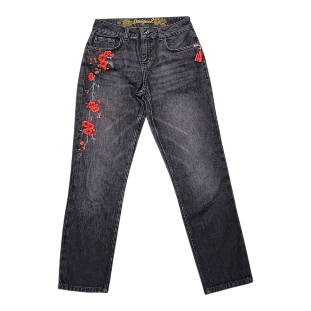 Desigual Exotic Black Denim Jeans With Embroidered Red Flowers EUC Size 24